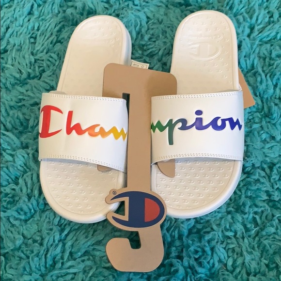 champion slides canada